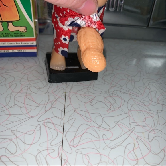 1970’s Novelty ADULT GAG Toy Figure Jimmy Carter - Picture 4 of 9